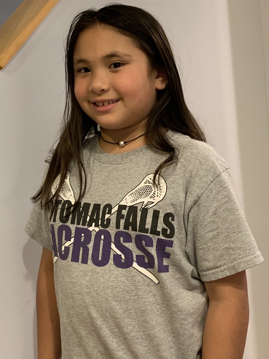 mdcaprio's tweet photo. Olivia misses watching @pfhsglax and cheering them on! @ChrismansClass @Potowmack_ES @PotowmackPTA #VirtualSpiritWeek https://t.co/cl04W7dOhA