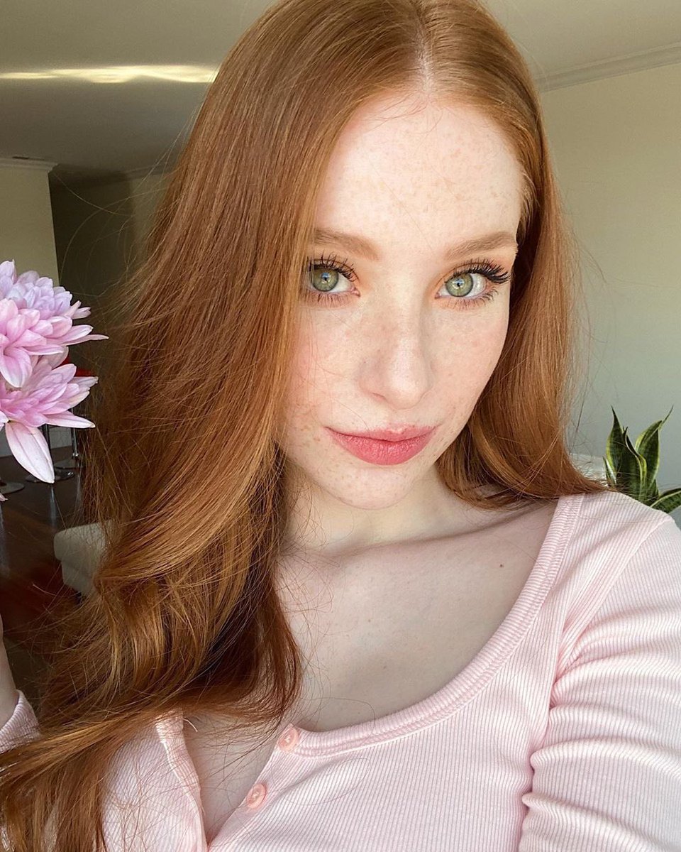 springkorx's tweet photo. 𝐼 𝑡𝑟𝑢𝑙𝑦 𝒍𝒐𝒗𝒆𝒅 𝑡𝘩𝑖𝑠 𝑜𝑢𝑡𝑓𝑖𝑡 💓 https://t.co/rOJli2576W
