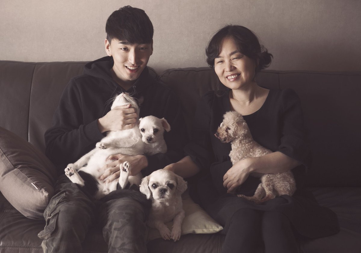 사랑하는 사람들한테 해를 끼치면서까지 내가 되려고 한 건 뭐였고 잘 된다는 건 뭐였을까   정신차려야지