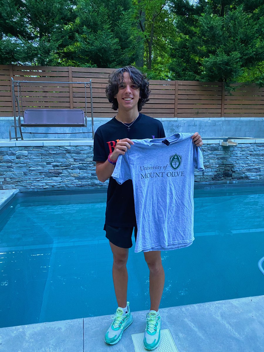 OlmsteadAshton's tweet photo. Exited to announce i will be attending mount olive this fall. Running Cross Country and Track #trojanforlife https://t.co/FReZXBBbiH
