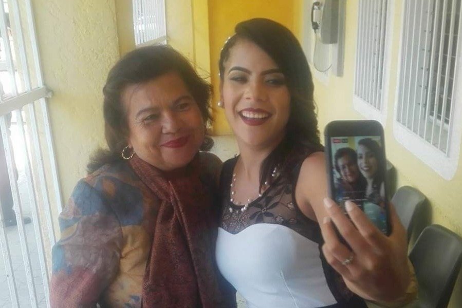 DesireeAzuaje's tweet photo. Please support my GoFundMe campaign: https://t.co/MxnxZ2JC3g @gofundme https://t.co/bVQytpx7mk