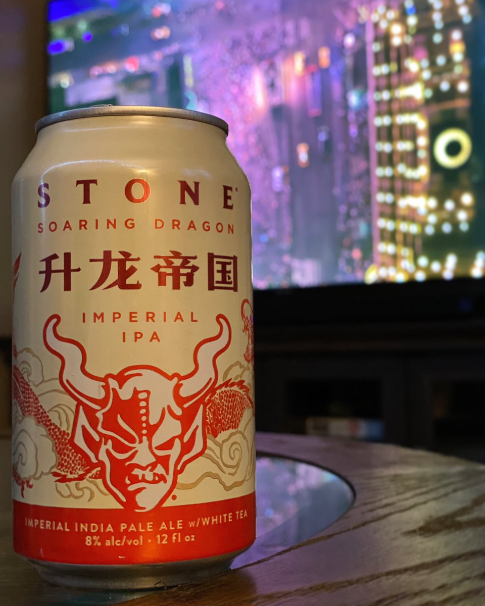 PennMonster's tweet photo. #NE now enjoying ~ Stone Soaring Dragon Imperial IPA w/white tea. Sooo good. Stone ALWAYS kills it @stonebrewing #stonebrewing #Stone #soaringdragon #IPA #beer #delicious 🍻🐉 https://t.co/BvdULGBAeR