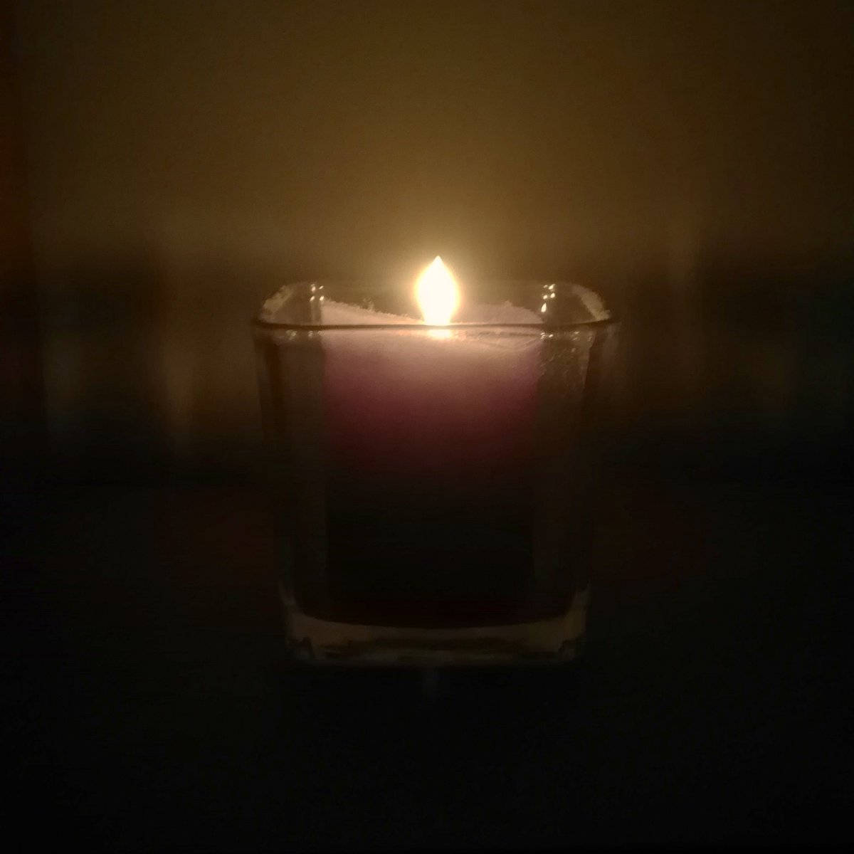daisycreations3's tweet photo. Tonight let's light a candle for Nova Scotia
#candle #lightfornovascotia #light4novascotia #novascotia #novascotiastrong https://t.co/8dcLKfdSeq