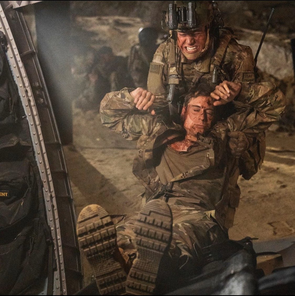 MincksTalent's tweet photo. Tune in or set your DVRs for a new episode of #911 on #Fox and catch #MincksTalent #CoreyCraig, tonight Monday 4/20 at 8/7c.
.
.
#Repost @coreycraig
・・・
Tonight. @911onfox. Catch me as PFC Greggs with @ryanaguzman… https://t.co/3aVCgLqqmA… https://t.co/vOC9jIIWAM