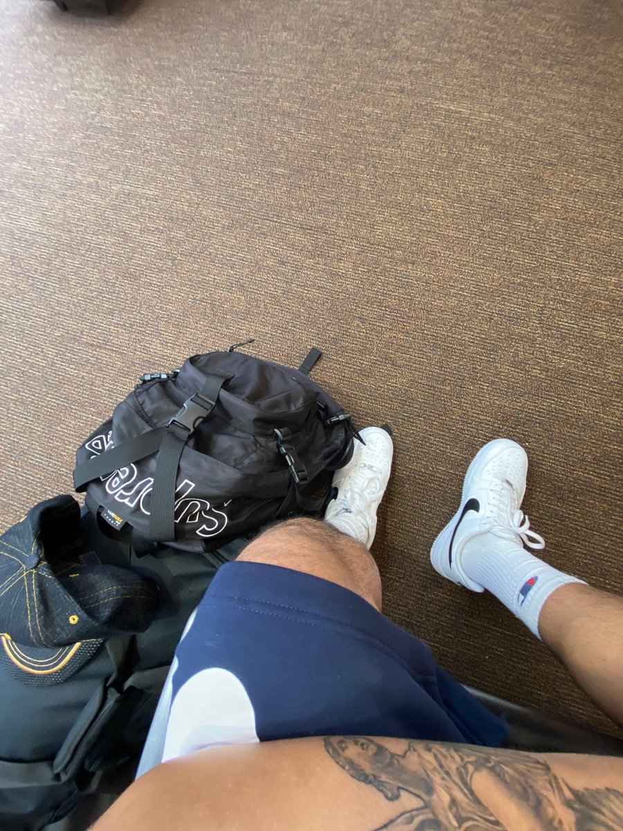 CLOSTMO's tweet photo. @ItsTinoDonato couple of my favorite sneakers lately, 700s are definitely my go to🤘 https://t.co/KnFQ1rjHQT