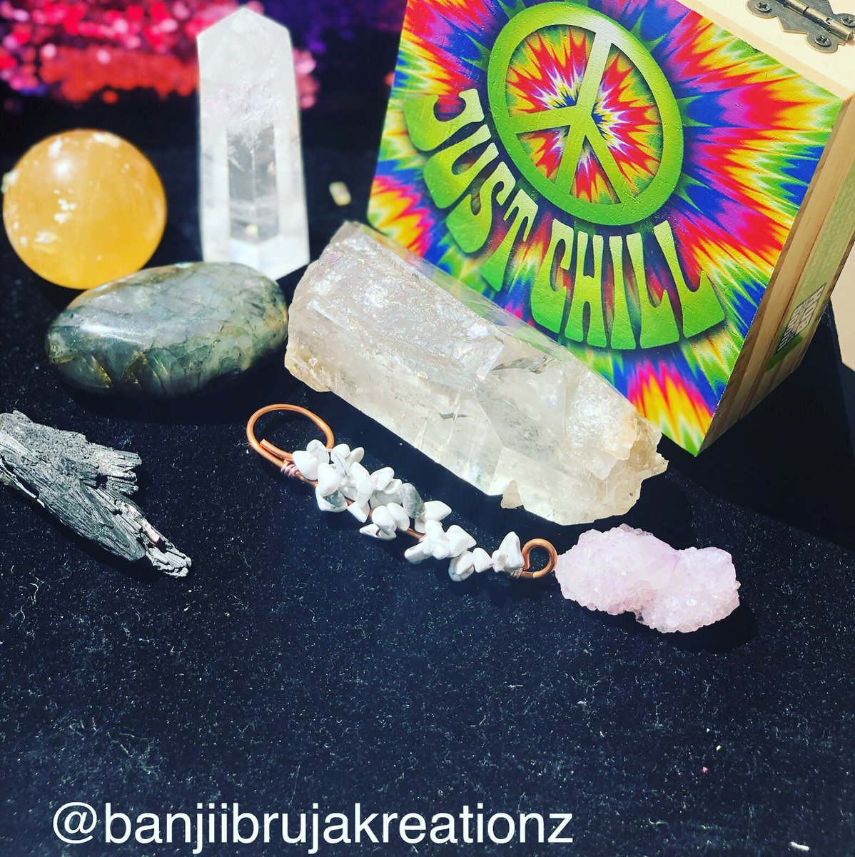 kween8infinity's tweet image. HAPPY 4/20 Smoke in Style and with intention!!! Get a smoke wand from me while supplies last! #smoky #smokewands #420community #420daily #420everyday #420girl #crystalshopping #gemstonerings #copperjewelry #beadedjewelry #beadwork #brujalife #brujasofinstagram #stonermemes