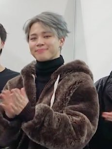 no i'm not obsessed with jimin, but i'm in love with him
