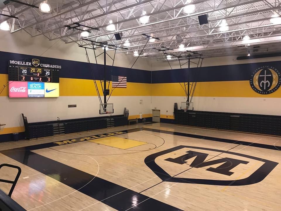 Lights on in the Brisben Center tonight to honor the Class of 2020!! Thank you to all of our seniors for representing Moeller in a first class way on and off the court/field! #LetsGoBigMoe #BeTheLight