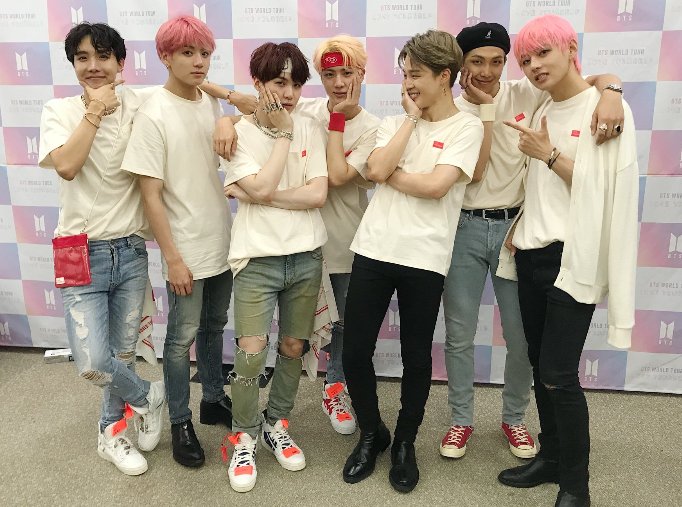 namjoon red converse