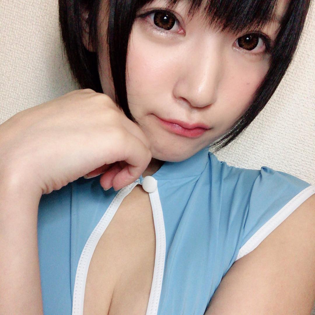 Nazt_48962's tweet photo. 日本人の女の子はどんなイメージですか？
😍🍑😘
https://t.co/tTtUYX5gqB