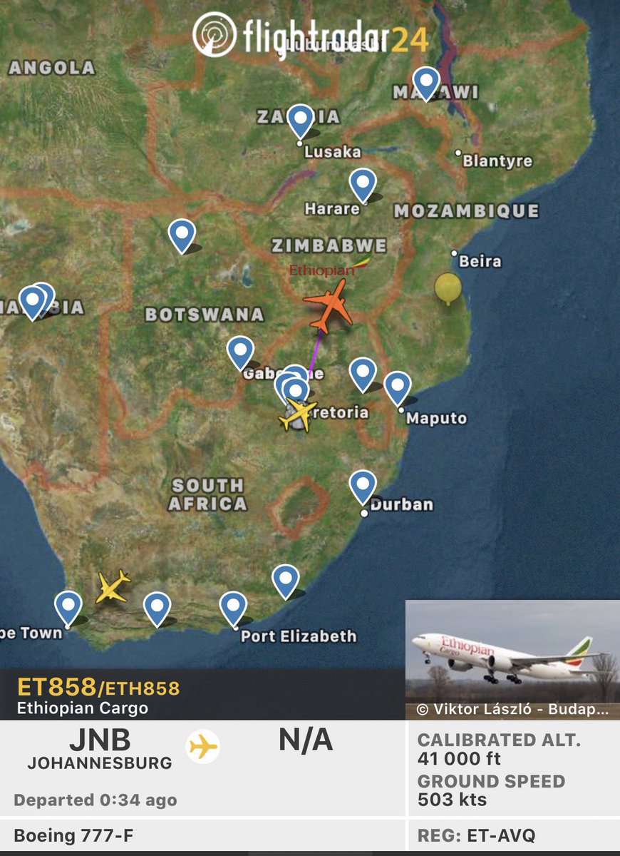 OlitzIsTheGag's tweet photo. Air space Southern Africa c air space in other countries right now https://t.co/HNocuF4sb7
