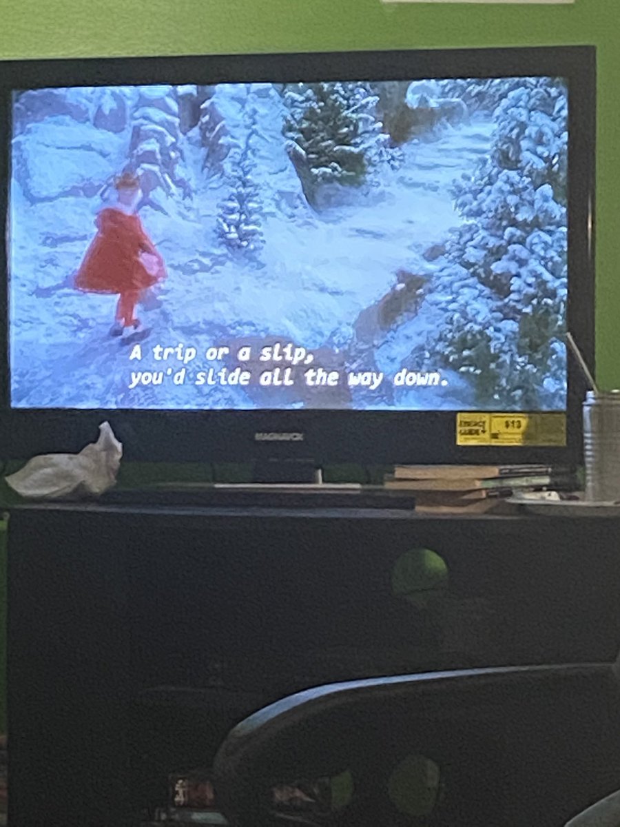 I relate too much to the Grinch AGRESSIVELY trying to repress memories through force   #grinchmasinapril