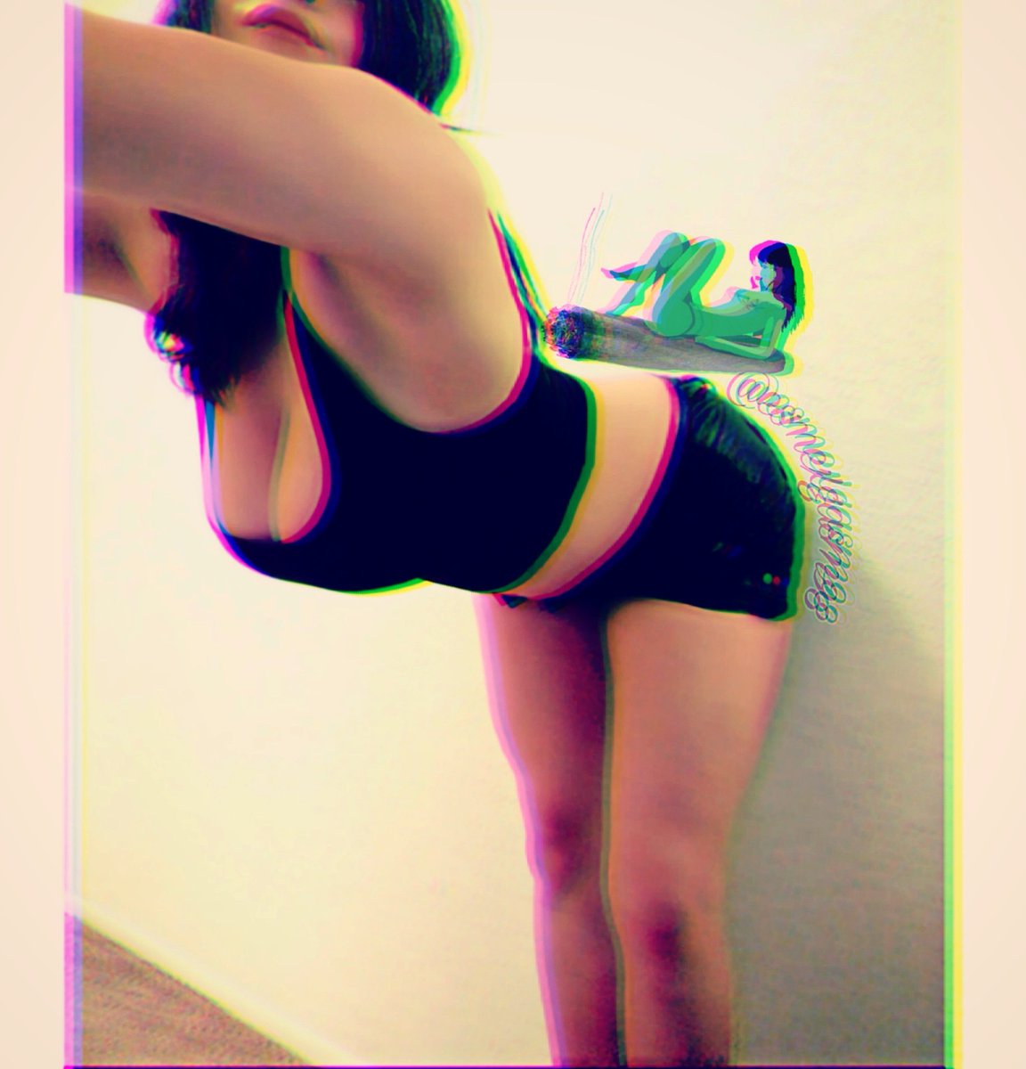 Esmexgasm98's tweet photo. Need I say more than "AYYYMEN!" to our #420 Holy Day? Queue One Love plse 🔥🥦💨💨💨 #rastaweed #RastafariJAMS #onelove #socialisolating #weedpride #mota #weedplease #Happy420 #420blazeit #420FromHome #peaceandlove #motagirl #hotstoner #StonersPrayer #sexyhigh #highandhorny https://t.co/QY0cXmwW1Z