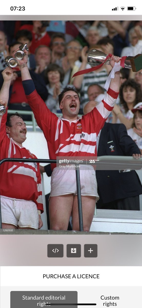 darrenowen01's tweet photo. Cheers @rickypest Post 4 rugby players who made you fall in love with the game or continue to make you love the game. Mine are below in pictures . I nominate @eirwynjc @DWO6 @chrisbrong @Dan_kenny https://t.co/3PRLQsY6uW I nominate @PeteCurnow @DavidOwen10 @riowen_ors @Iowz9 https://t.co/Odn4YuOSZE