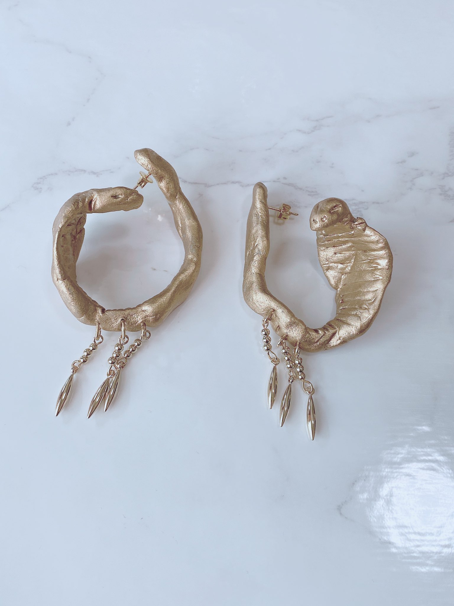 Kuon 春コミ東２オ29ab コスプレ用に作ったカリムのコブラピアス ツイステ手芸部 T Co 0mc1ner79a Twitter