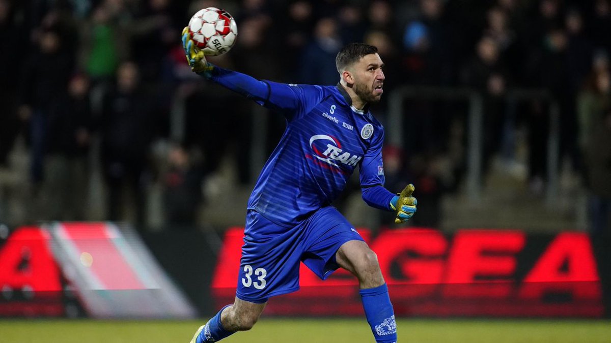 OL__Plus's tweet photo. Lokeren après Tubize : la série noire de Théo #Defourny
#Ex_OL @DefournyTheo 
(RTBF : https://t.co/teDRv6R52N) https://t.co/WquhetGpVg