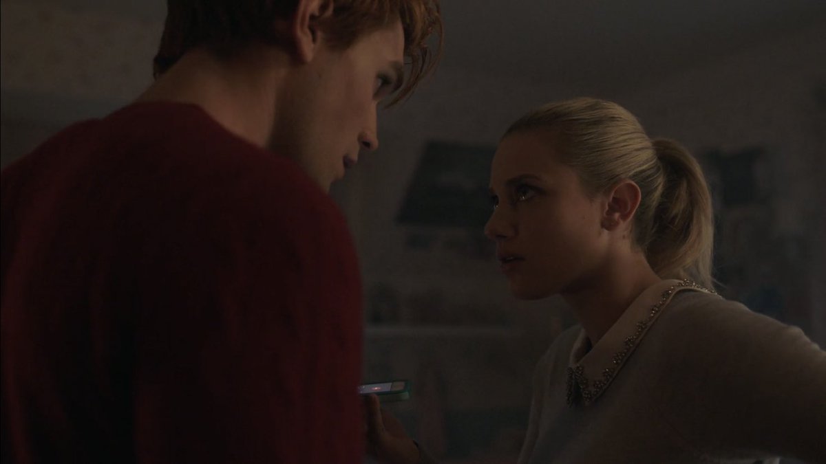 4.) whenever things get rough, they automatically turn to each other.this one is very important. after fred was shot in season two, archie automatically called betty. not his girlfriend. betty. and during the blackhood situation, betty confided in archie and asked for his help.