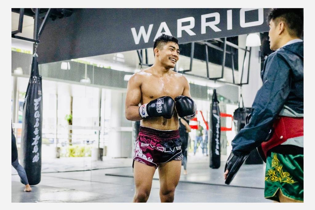 RoshanMMA's tweet photo. I miss the gym 
#staystrong #weareone https://t.co/bY5rlbcQwx