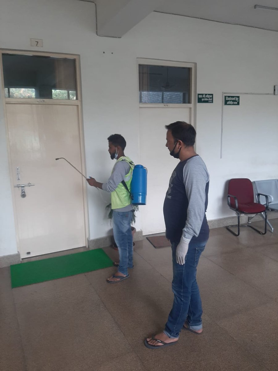 Lockdown Period में Uttarakhand Forest Department के द्वारा Forest Headquarter, Dehradun में sanitization का कार्य पूर्ण किया गया l
#Stay Home, Stay Safe#UKFD https://t.co/M3FvuBavAK