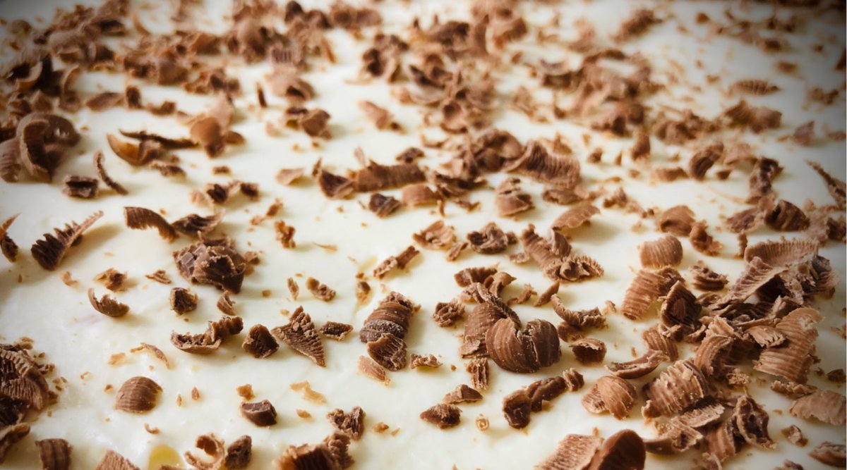 PottersCookshop's tweet photo. The first of our #easyandcheap #recipes for #Lockdown! Super easy to make: #Nobake #Vanilla & #Chocolate #Cheesecake at https://t.co/GlyEnY1pw4
#cookshop #essex #easyrecipe #cheaprecipe #recipeblog #kids #kidscooking #kidsbaking #bake #cook #cooking #baking #nobakecheesecake https://t.co/kUk0IOHwPj