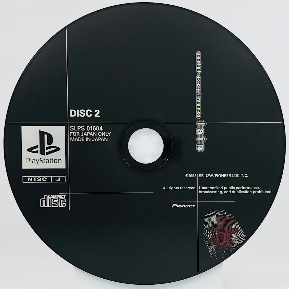 Serial experiments lain : DISC 2PIONEER LDC PlayStation, 1998Archives :  http://instagram.com/gamediscbeauty/&nbsp;
