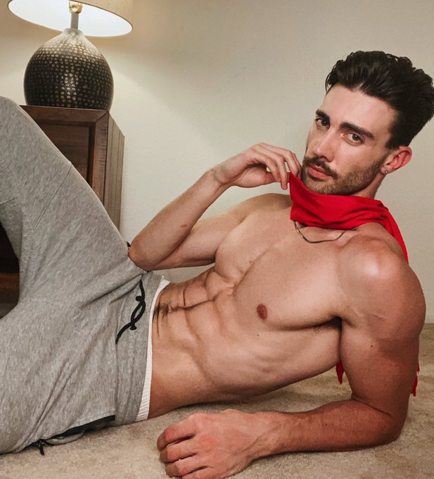 Watch t r a v i s | b r y a n t's leaked NSFW photo on TwXstars