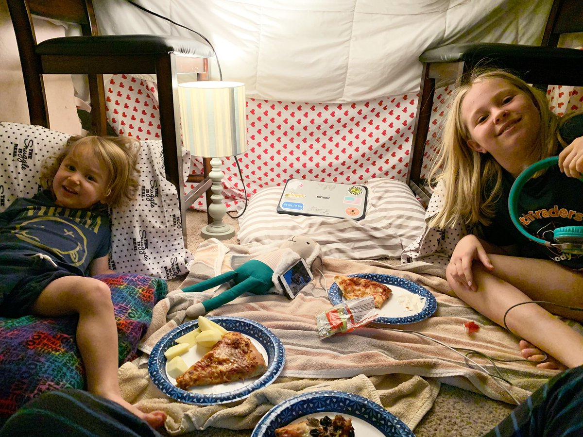 TheMrsFelipe's tweet photo. Dinner in our fort tonight.... and a very happy mama heart. ❤️💕 https://t.co/kP4AP4zshe
