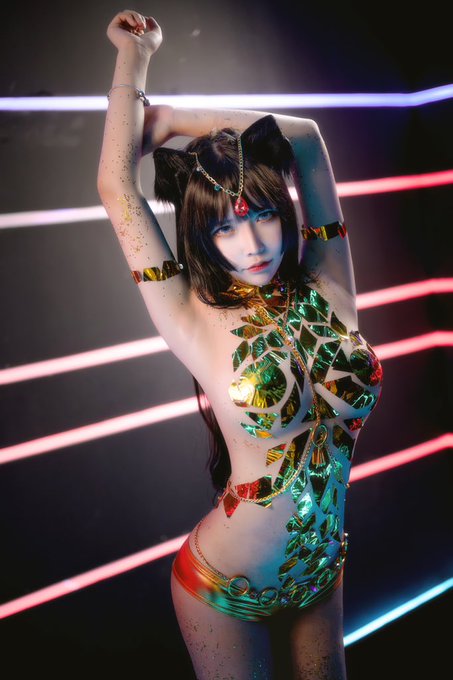 Twitterのコスプレ画像3