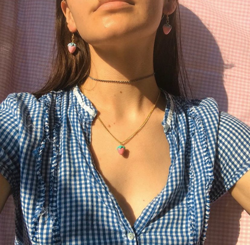 lovefromher's tweet photo. Sunflower lane 🌻 https://t.co/O34BsUqIJ7