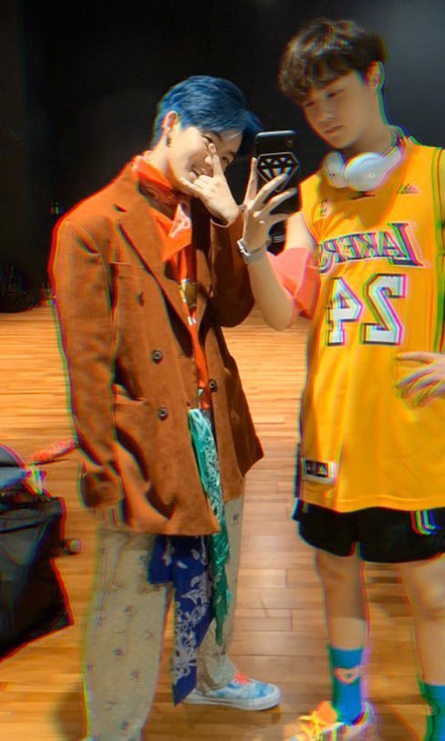 maccareuns's tweet photo. doyoung’s fit ;__; https://t.co/q9stDygpeC