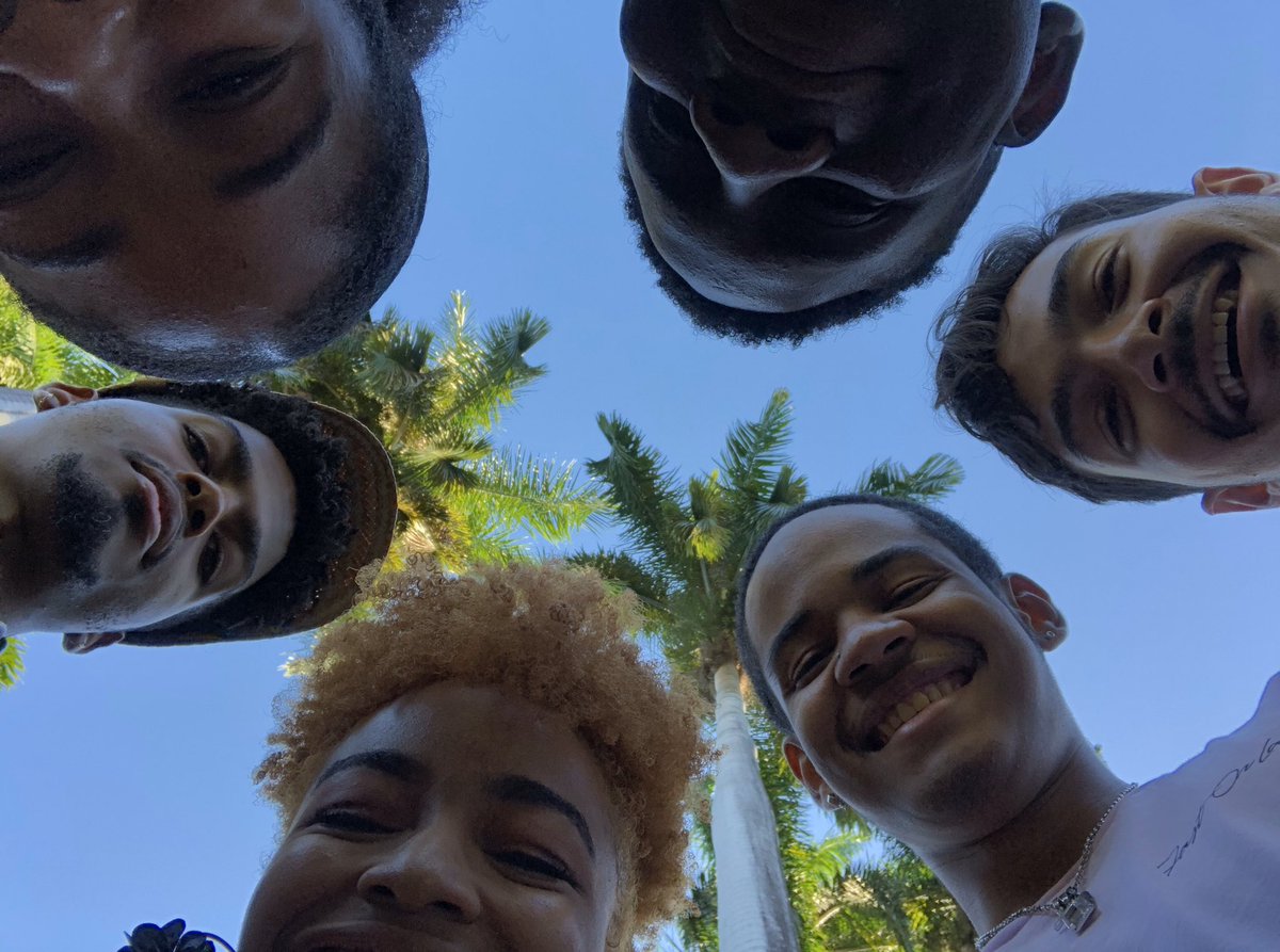 Documenting friends.Friendship Appreciation Thread. Post your favourite moments with your friends.