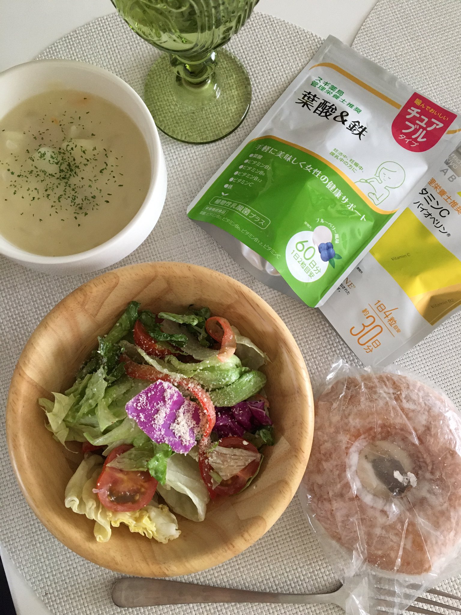 ひぃママ 妊娠初期と同じように 甘いもの食べたい衝動 ホイップクリームやチョコとアイスやめられない ひぃママ 妊娠初期と同じように 甘いもの食べたい衝動 ホイップクリームやチョコとアイスやめられない
