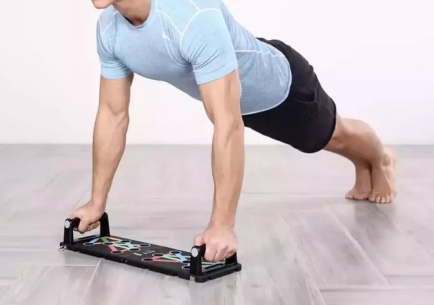 Upgrade2M's tweet image. Portable D17 Push Up Board improves results by targeting key zones such as shoulders, back, triceps and chest.

Lightweight and very durable.

#PressUpBoard #PressUpPlate #PressUp #Fitness #HomeFitness #GymEquiptment #Upgrade2M