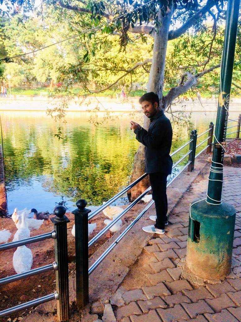 VeerPatilRaikod's tweet photo. 'Hatred For None' - Spread Peace &amp; Happiness, 
protect your #nature to find yourself 

#naturelovers #SpreadCare #BJYMCare https://t.co/n8pifzHTX8