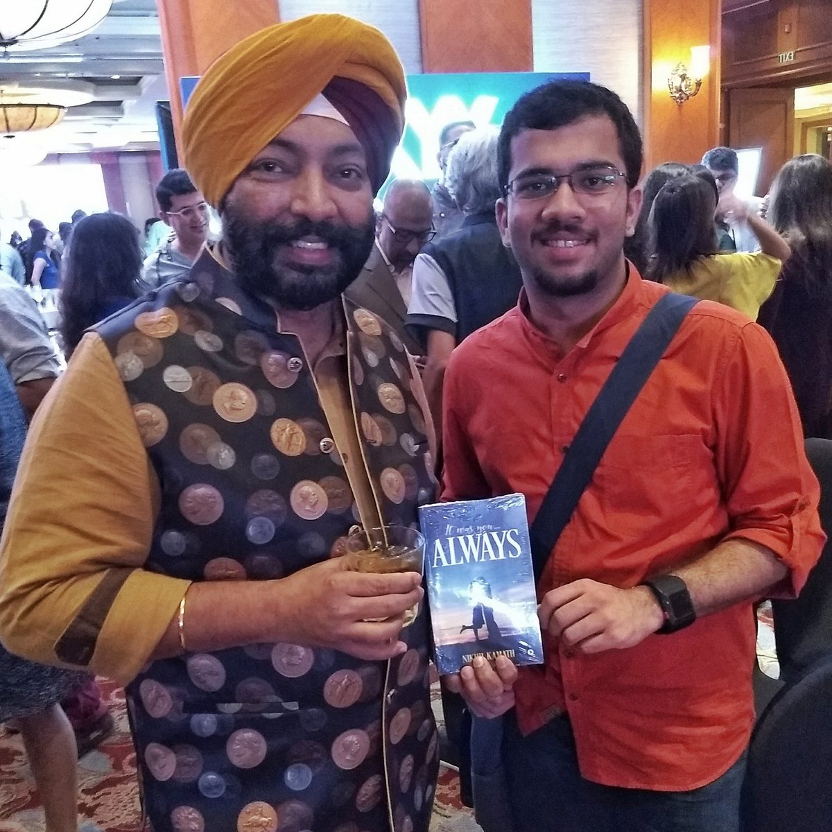 citizenkamath's tweet image. A very happy birthday to Chef @harpalsokhi 
The Enerygy Chef!!
 #NamakShamak #SingandCook