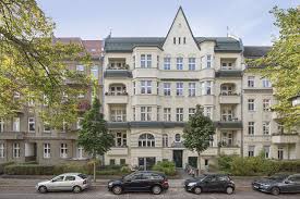 New Investment alert! Central Berlin renovation, 12 month investment, 6% return. - eepurl.com/g0Aci1