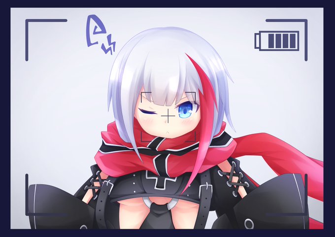 CWのための表情差分を撮影するシュペーちゃん
(という建前でコレクションを増やす指揮官) 