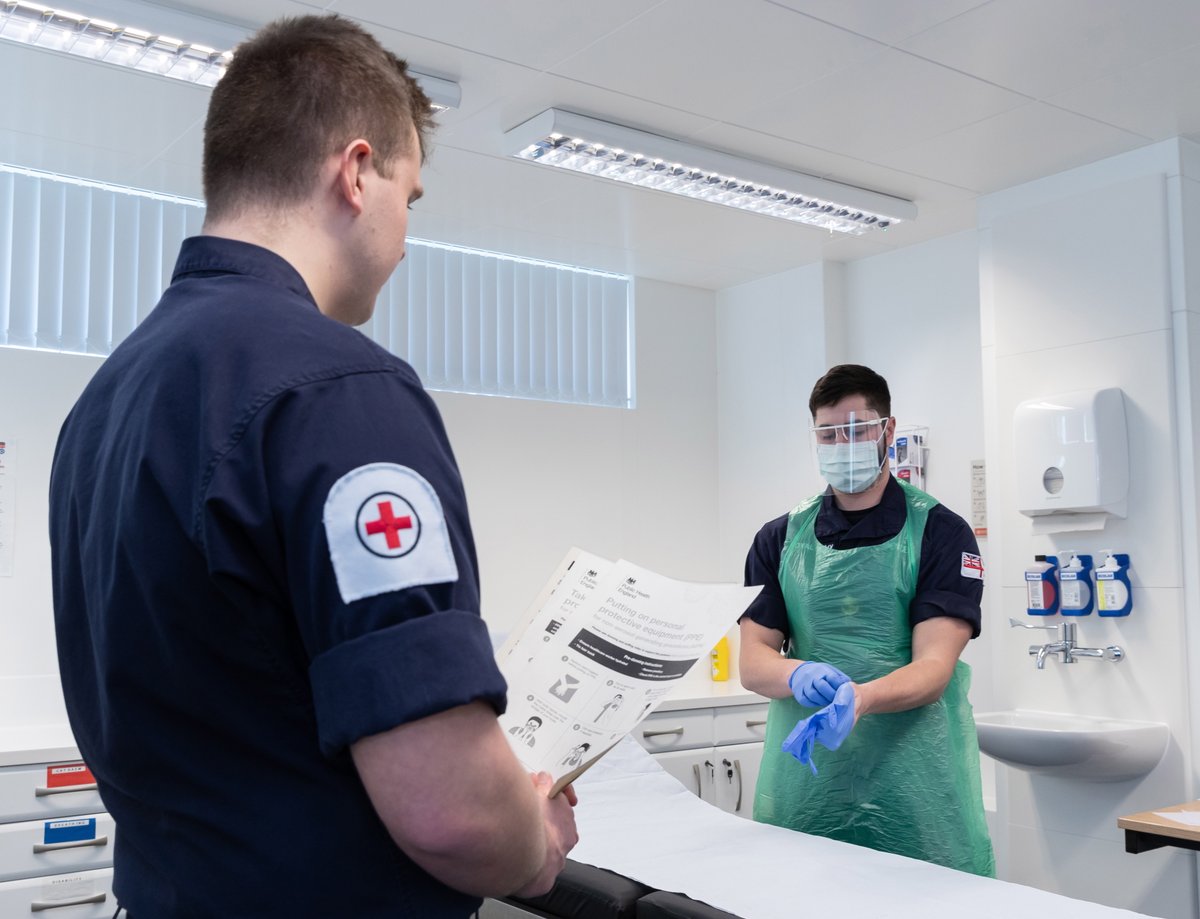 NavyLookout's tweet image. Operation #RESCRIPT is the name of the a military response assisting govt with #COVID19 in the UK.
As of last week. the MoD’s #covidsupportforce had 76 requests for assistance from government with 2,680 personnel deployed from a total of 23,000 on standby.