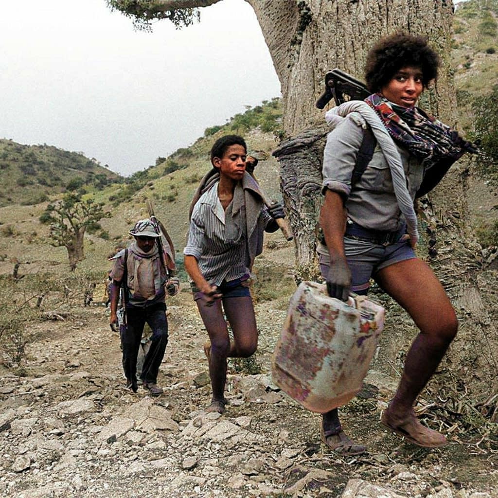 ثريد صور قديمة من الثورة   #الارترية قمت بتلوينها عبر برنامج my heritageSome Old pictures from eritrean struggle I color them up by   #myhiretage app  #eritrea   #eritrean   #yakil