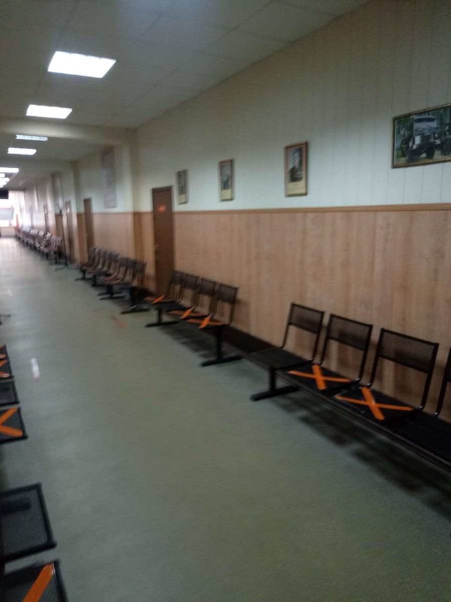 Работа призывной комиссии в вечерний призыв продолжается, в помещении установлена дезинфекция, а так же соблюдены регламенты по расстоянию граждан друг от друга !
Подробнее:facebook.com/chertanovocent…