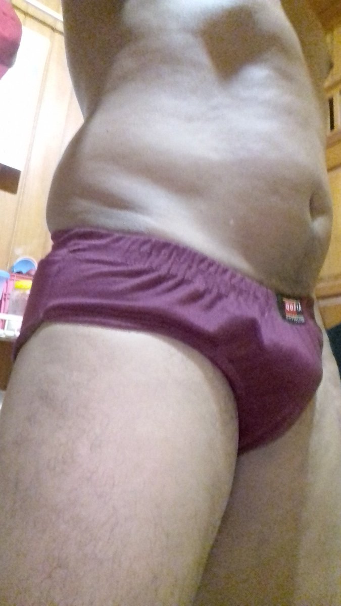 fanly1982's tweet photo. Sempak sederhana kuli ternyata kluw d pake jadi sange jg https://t.co/vLz6P8UQVm