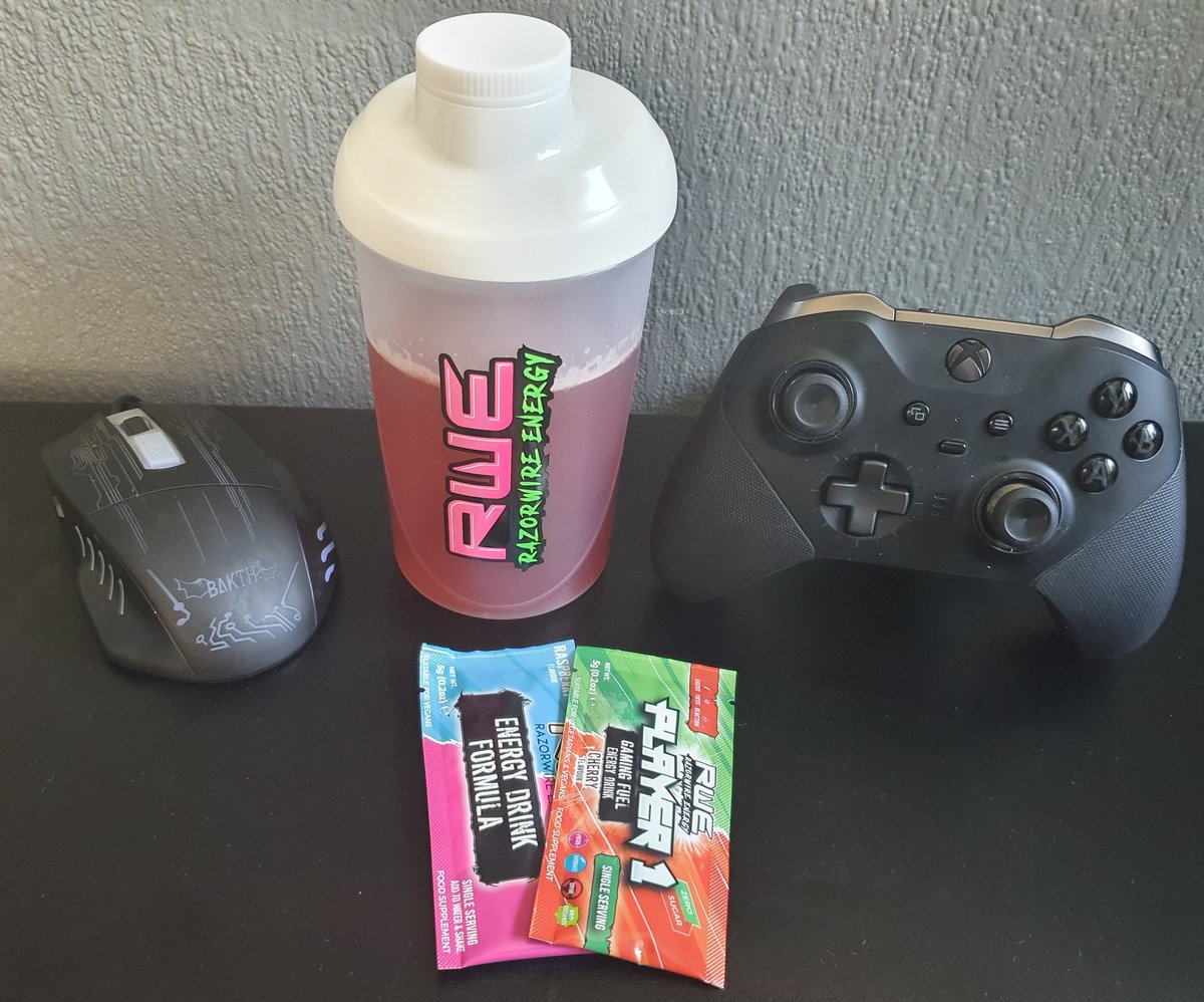 SamClarkCyberJ's tweet photo. Cheers to @Razorwireenergy it's time for a change before the 1v1 #ModernWarfare tournament with @BelongArenas online this Friday. Head over to https://t.co/9SrEu9xKLW for next day delivery even in these crazy times. https://t.co/brrw5hksCc
