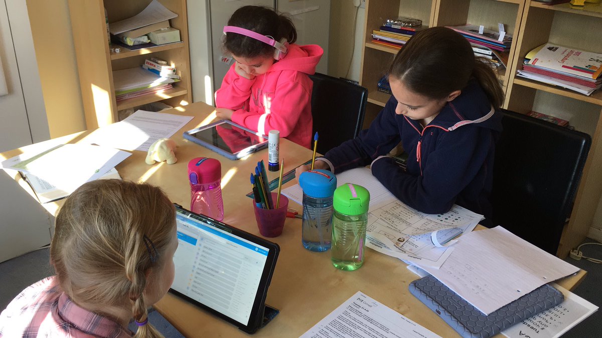 LauraLForsyth's tweet photo. Virtual Learning @ManorHseSchool is in full swing today https://t.co/b3IMyG4ZQ1