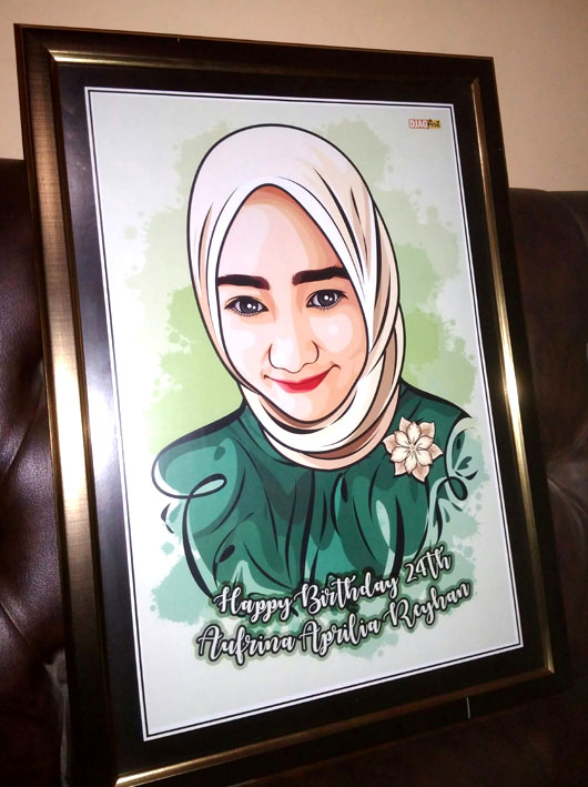 Djagad_Alie's tweet photo. Abadikan momen istimewamu dlm lukisan vector art. Tersedia dlm bentuk file, frame, cetak kertas, kanvas, bantal, t-shirt, mug, dsb..

WA : 0852-3001-0852
IG   : @djagadalie

#djagArt #semangArtberkarya #kadolukisan #kadoVector #Vectorwajah #wajahkartun #wajahvector https://t.co/UJyd9e4pPZ