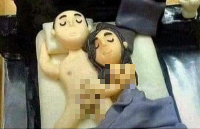 BoogsTweets's tweet photo. NSFW:  A man has been kicked out of his online bakery class for putting this ⬇️on top of his cake.

In his defense - the class were told to "decorate the cake with something that makes you happy"

He looks very skilled at cake-making.  You might even say he's a master baker. https://t.co/6VzIGLtOOX