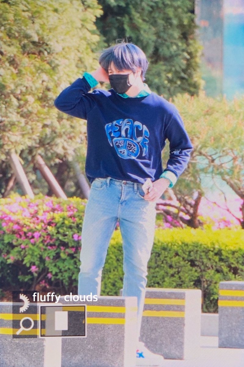 fluffycloudsDH's tweet photo. 200421 퇴근 

#남도현 #Namdohyon #포켓돌즈 #POCKETDOLZ https://t.co/CrEiIgYd1v