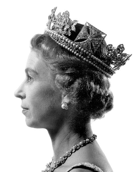 Elisabetta II del Regno Unito, 94 anni oggi. ❤️

 #HappyBirthdayHerMajesty