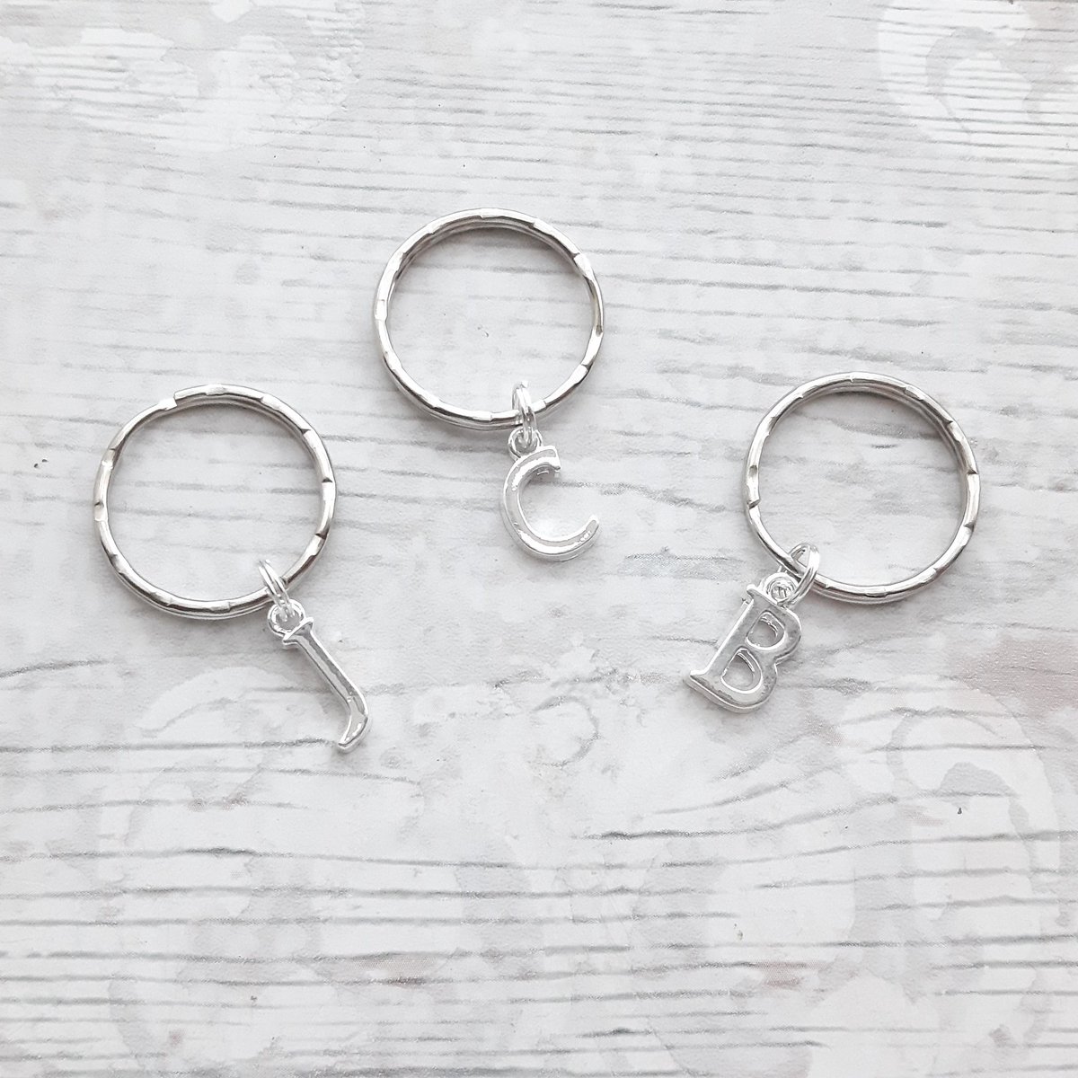 GiftsByMe1's tweet image. Simple but cute initial keyrings... £3.50 each...
#initialkeyring #initialkeychain #initialgift #initialkeepsake #personalisedgift #keyring #keepsake #cutegift #birthdaygift #thankyougift #thankyoupresent etsy.com/shop/giftsbyme…