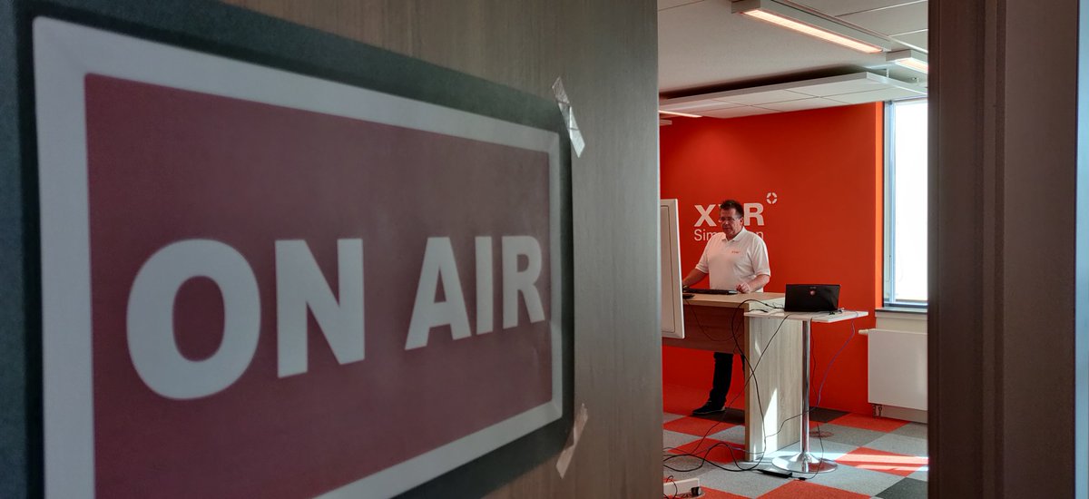 XVRsimulation's tweet image. And we're live! Our Dutch users are being treated to our first webinar on working remotely. The coming days we're also hosting English and German webinars. Want to join? Mail our support department. #Workingremotely #learningremotely #XVR #Virtualtraining