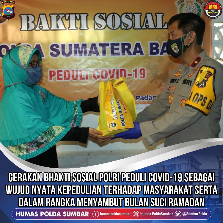 RiskiTftt's tweet photo. Peduli masyarakat terdampak Covid-19, Polri lakukan kegiatan Bhakti Sosial untuk ringankan beban masyarakat.

#BaksosPolriPeduli https://t.co/Ny27Ca3m75